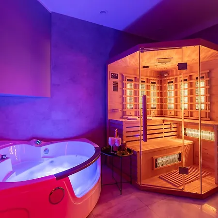 Secret Love Bdsm & Spa Poznan Exterior photo